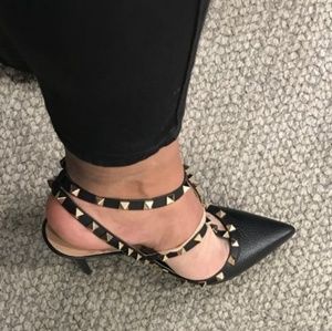 Valentino Shoes - Authentic classic Valentino high heels Valentino Shoes - Authentic classic Valentino high heels